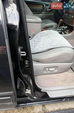Позашляховик / Кросовер Lexus LX 2005 в 