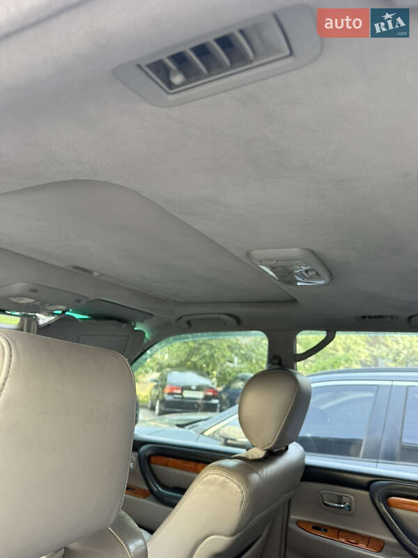 Позашляховик / Кросовер Lexus LX 2005 в Чернігові
