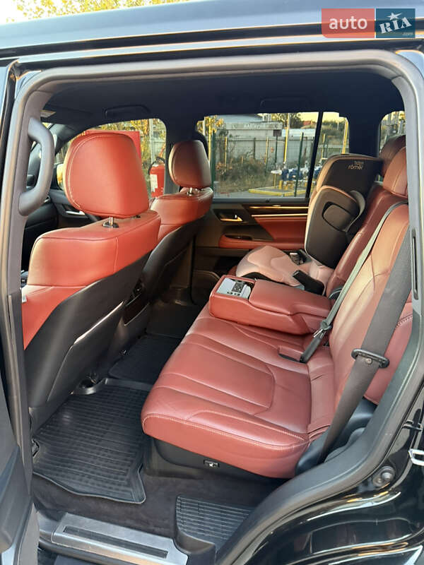 Позашляховик / Кросовер Lexus LX 2020 в Києві
