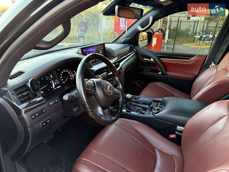 Позашляховик / Кросовер Lexus LX 2020 в Києві