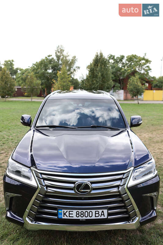 Позашляховик / Кросовер Lexus LX 2016 в Марганці