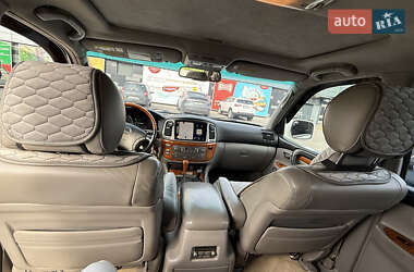 Внедорожник / Кроссовер Lexus LX 2006 в 