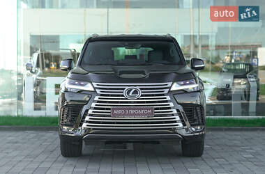 Позашляховик / Кросовер Lexus LX 2024 в 