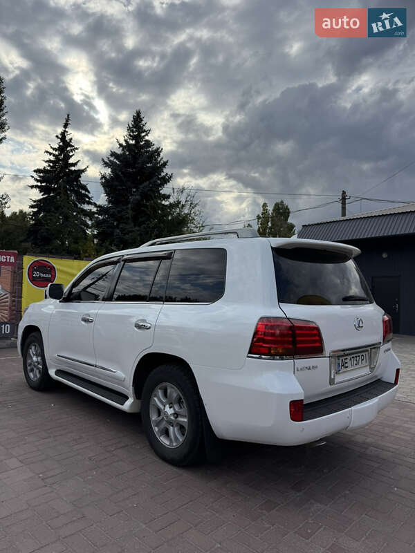 Внедорожник / Кроссовер Lexus LX 2008 в Кривом Роге