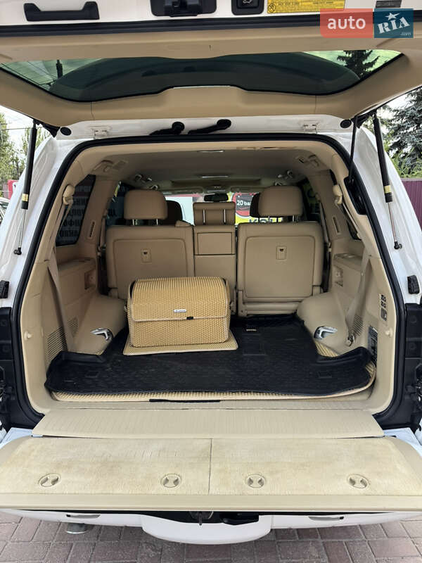 Внедорожник / Кроссовер Lexus LX 2008 в Кривом Роге