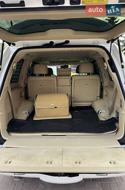 Позашляховик / Кросовер Lexus LX 2008 в 