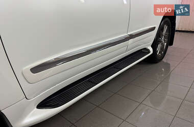 Позашляховик / Кросовер Lexus LX 2012 в 