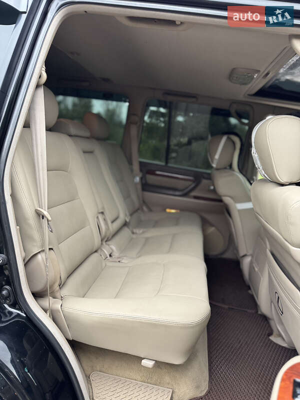 Внедорожник / Кроссовер Lexus LX 2002 в Надворной