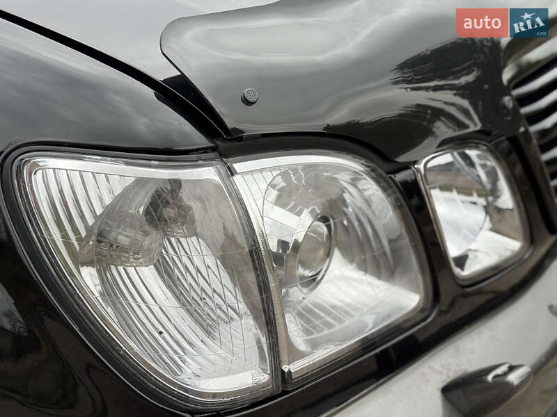 Внедорожник / Кроссовер Lexus LX 2002 в Надворной