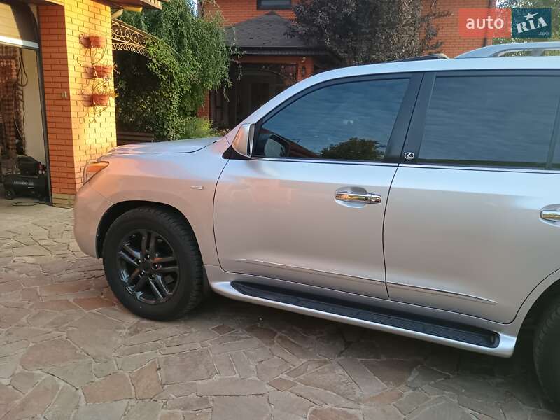Позашляховик / Кросовер Lexus LX 2008 в Сумах фото 9 Позашляховик / Кросовер Lexus LX 2008 в Сумах