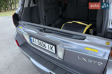 Позашляховик / Кросовер Lexus LX 2008 в 