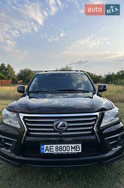 Позашляховик / Кросовер Lexus LX 2013 в Підгородному