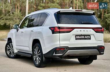 Позашляховик / Кросовер Lexus LX 2022 в 