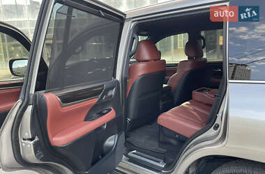 Внедорожник / Кроссовер Lexus LX 2019 в 