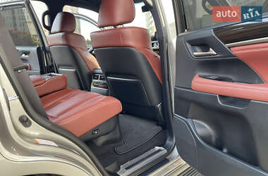 Внедорожник / Кроссовер Lexus LX 2019 в 
