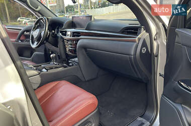 Внедорожник / Кроссовер Lexus LX 2019 в 