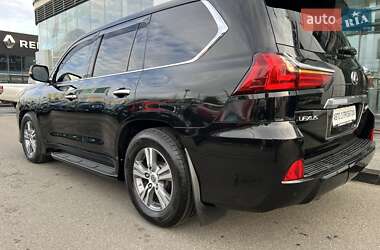 Позашляховик / Кросовер Lexus LX 2018 в 