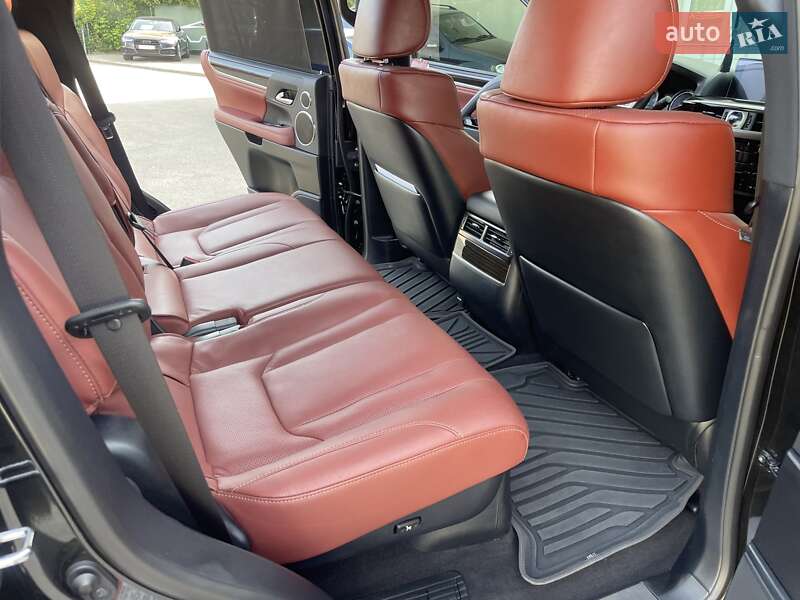 Внедорожник / Кроссовер Lexus LX 2021 в Черновцах