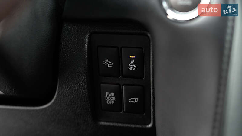 Внедорожник / Кроссовер Lexus LX 2017 в Львове фото 27 Внедорожник / Кроссовер Lexus LX 2017 в Львове