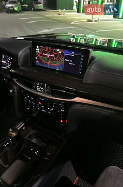 Внедорожник / Кроссовер Lexus LX 2020 в 