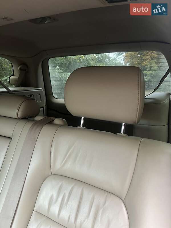 Внедорожник / Кроссовер Lexus LX 2004 в Броварах