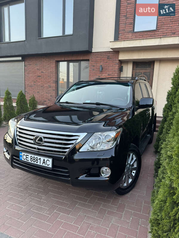 Внедорожник / Кроссовер Lexus LX 2008 в Черновцах