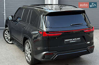 Позашляховик / Кросовер Lexus LX 2022 в 