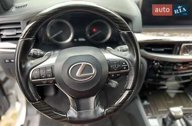 Внедорожник / Кроссовер Lexus LX 2020 в 