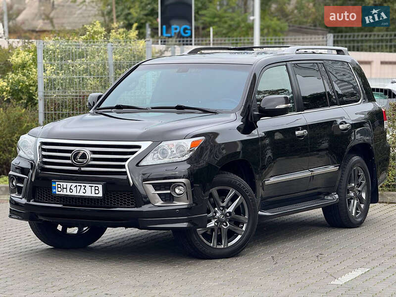 Позашляховик / Кросовер Lexus LX 2014 в Одесі