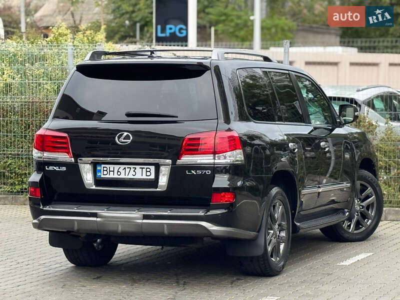 Позашляховик / Кросовер Lexus LX 2014 в Одесі