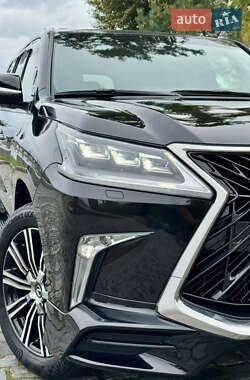 Внедорожник / Кроссовер Lexus LX 2019 в 