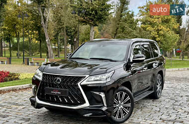 Внедорожник / Кроссовер Lexus LX 2019 в 
