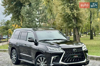 Внедорожник / Кроссовер Lexus LX 2019 в 
