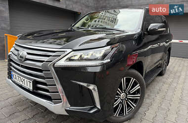 Позашляховик / Кросовер Lexus LX 2021 в 