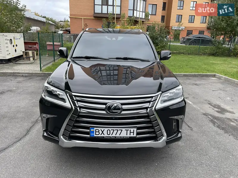 Lexus LX 2019