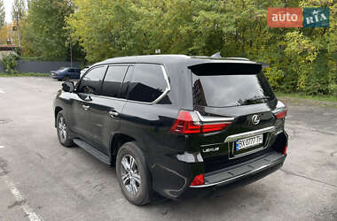 Внедорожник / Кроссовер Lexus LX 2019 в 