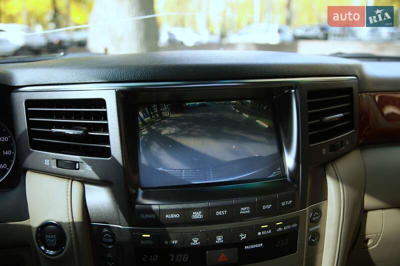 Внедорожник / Кроссовер Lexus LX 2010 в Харькове