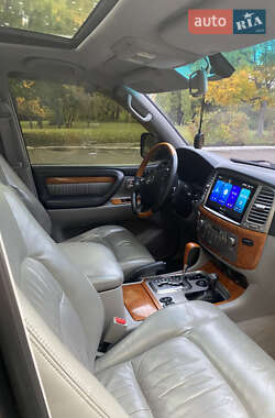 Позашляховик / Кросовер Lexus LX 2005 в 