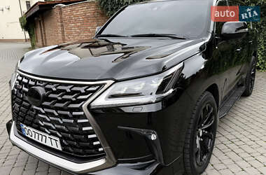 Позашляховик / Кросовер Lexus LX 2019 в 
