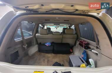 Позашляховик / Кросовер Lexus LX 2004 в 