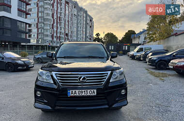 Внедорожник / Кроссовер Lexus LX 2010 в 