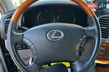 Внедорожник / Кроссовер Lexus LX 2006 в 