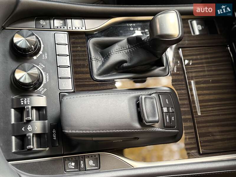 Внедорожник / Кроссовер Lexus LX 2017 в Киеве фото 20 Внедорожник / Кроссовер Lexus LX 2017 в Киеве