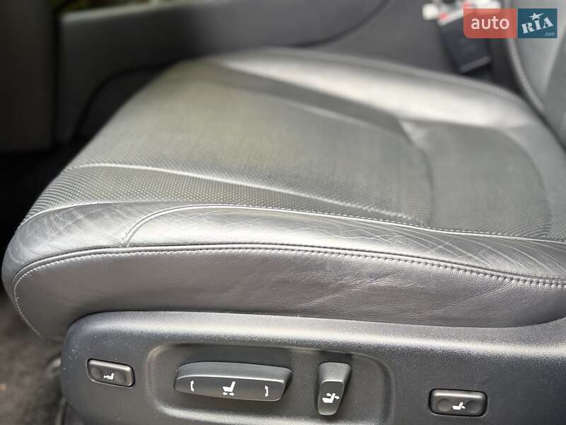 Внедорожник / Кроссовер Lexus LX 2017 в Киеве фото 25 Внедорожник / Кроссовер Lexus LX 2017 в Киеве