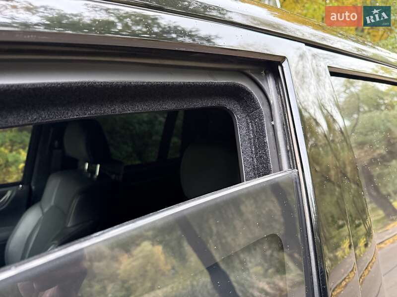 Внедорожник / Кроссовер Lexus LX 2017 в Киеве фото 13 Внедорожник / Кроссовер Lexus LX 2017 в Киеве