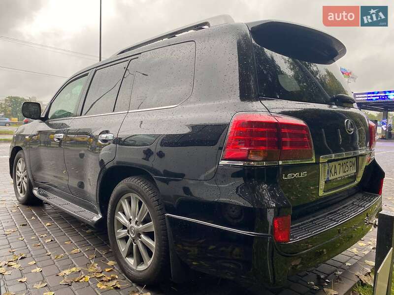 Внедорожник / Кроссовер Lexus LX 2010 в Киеве