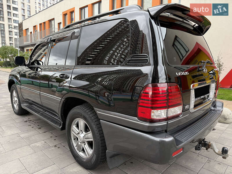 Внедорожник / Кроссовер Lexus LX 2006 в Киеве