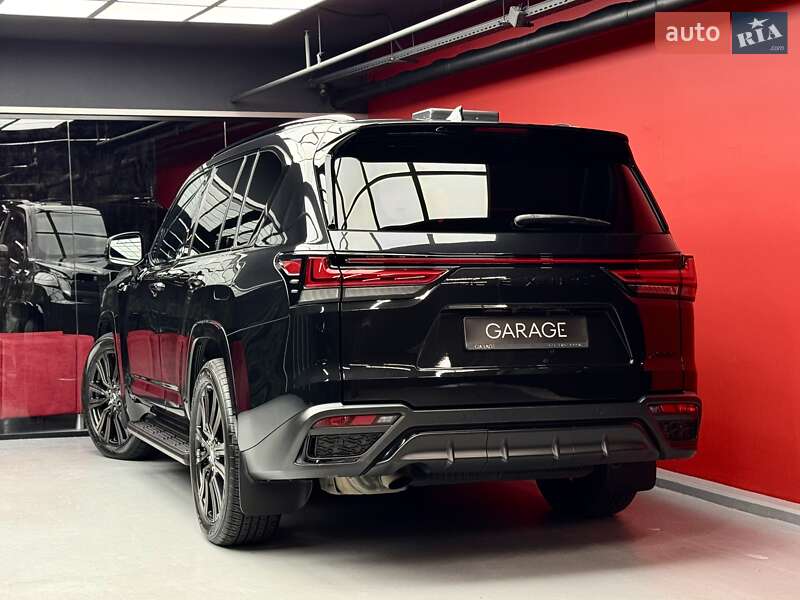 Внедорожник / Кроссовер Lexus LX 2022 в Киеве