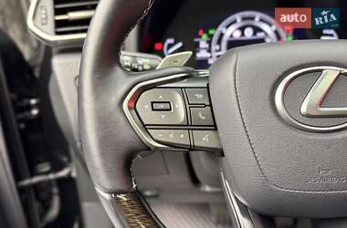 Позашляховик / Кросовер Lexus LX 2022 в 