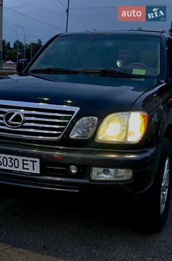 Позашляховик / Кросовер Lexus LX 2005 в 